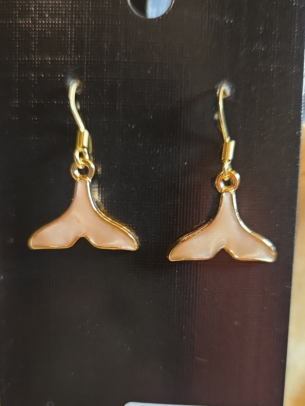 Gold-Tone Whale Tail Drop Earrings in Cream